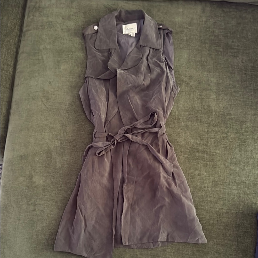 Anthropologie- Elevenses Charcoal Sleeveless Vest sz M